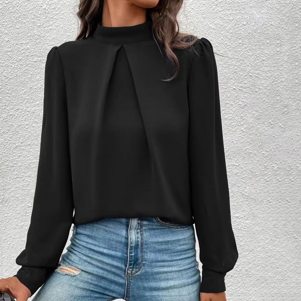 Dames blouse met geplooide hoge hals